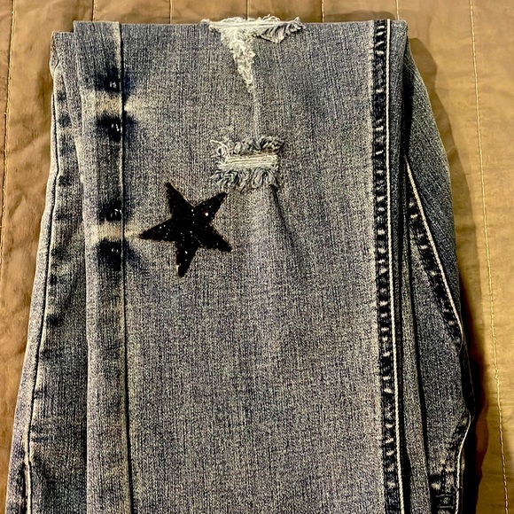 DESIGN LAB STRAIGHT TORN STAR EMBELLISHED DENIM JEANS 29 - Picture 5 of 9